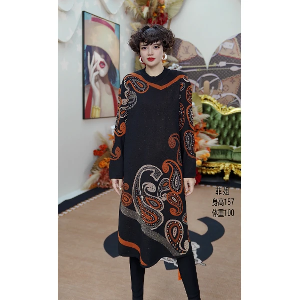 M203 时尚复古宽松民族风冬季中长款连衣裙