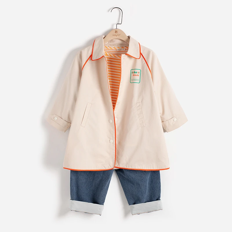 儿童春秋字母印花时尚宽松中长款风衣   WC22B10256