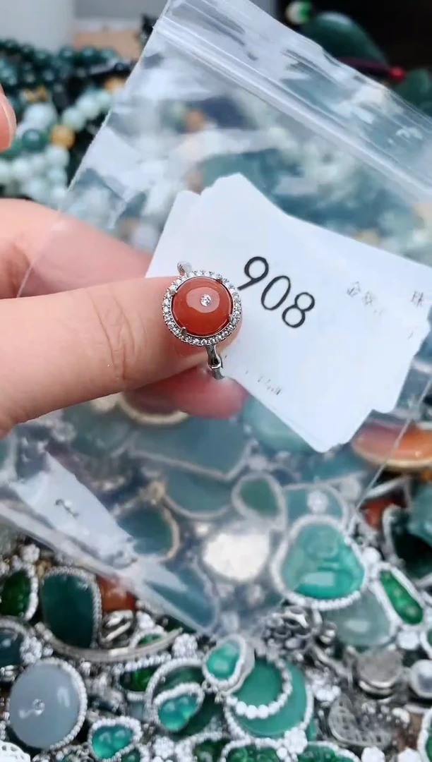 【闪购商品】翡翠颈饰未镶嵌908