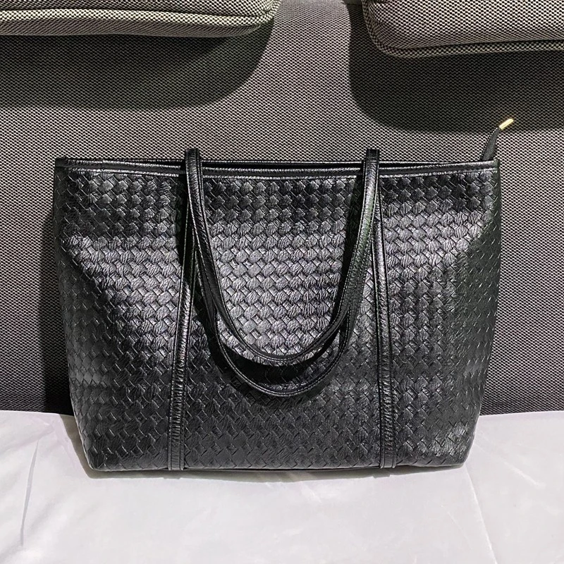 学生大容量包包软皮质感女新款时尚百搭单肩包妈咪包女手提托特包