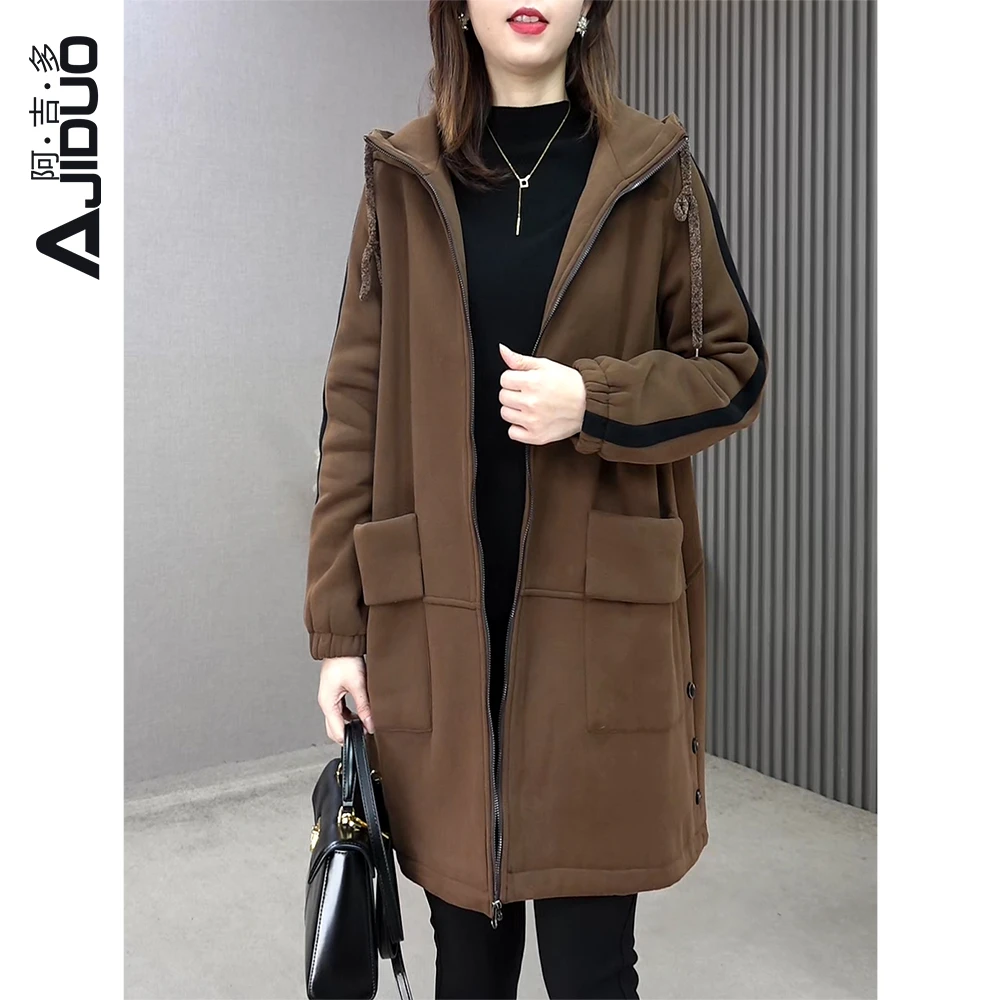 秋冬中长款保暖外套女2023新款设计感拼色大码宽松显瘦连帽外搭