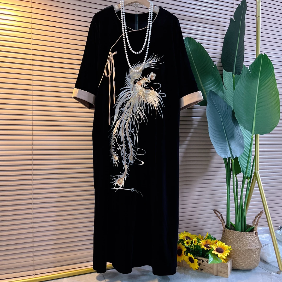 中国风秋季大码女装凤凰刺绣丝绒旗袍裙时尚复古新中式轻奢国潮