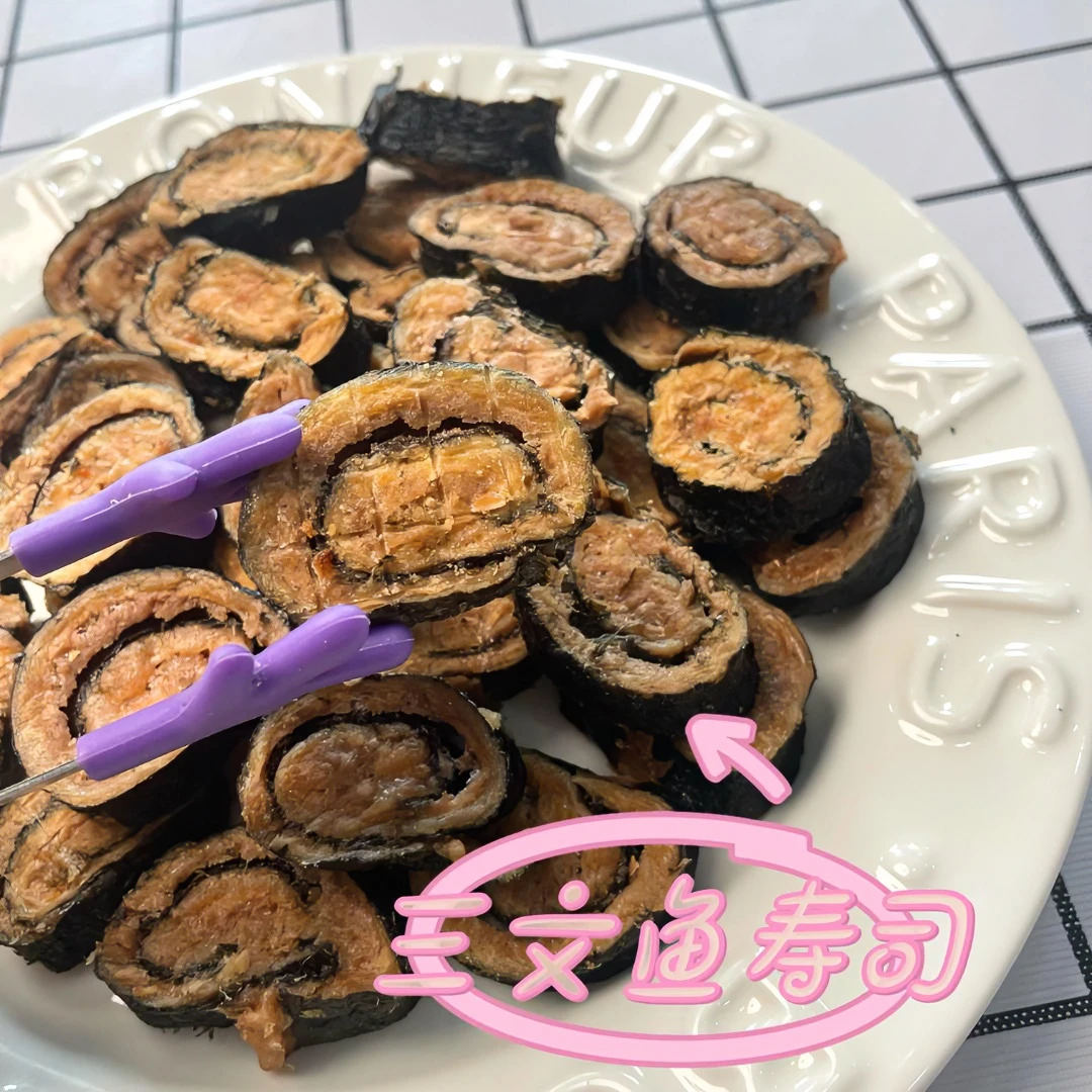 CC家【三文鱼寿司】宠物手工零食美毛护肤奖励烘干鸡肉低脂猫咪