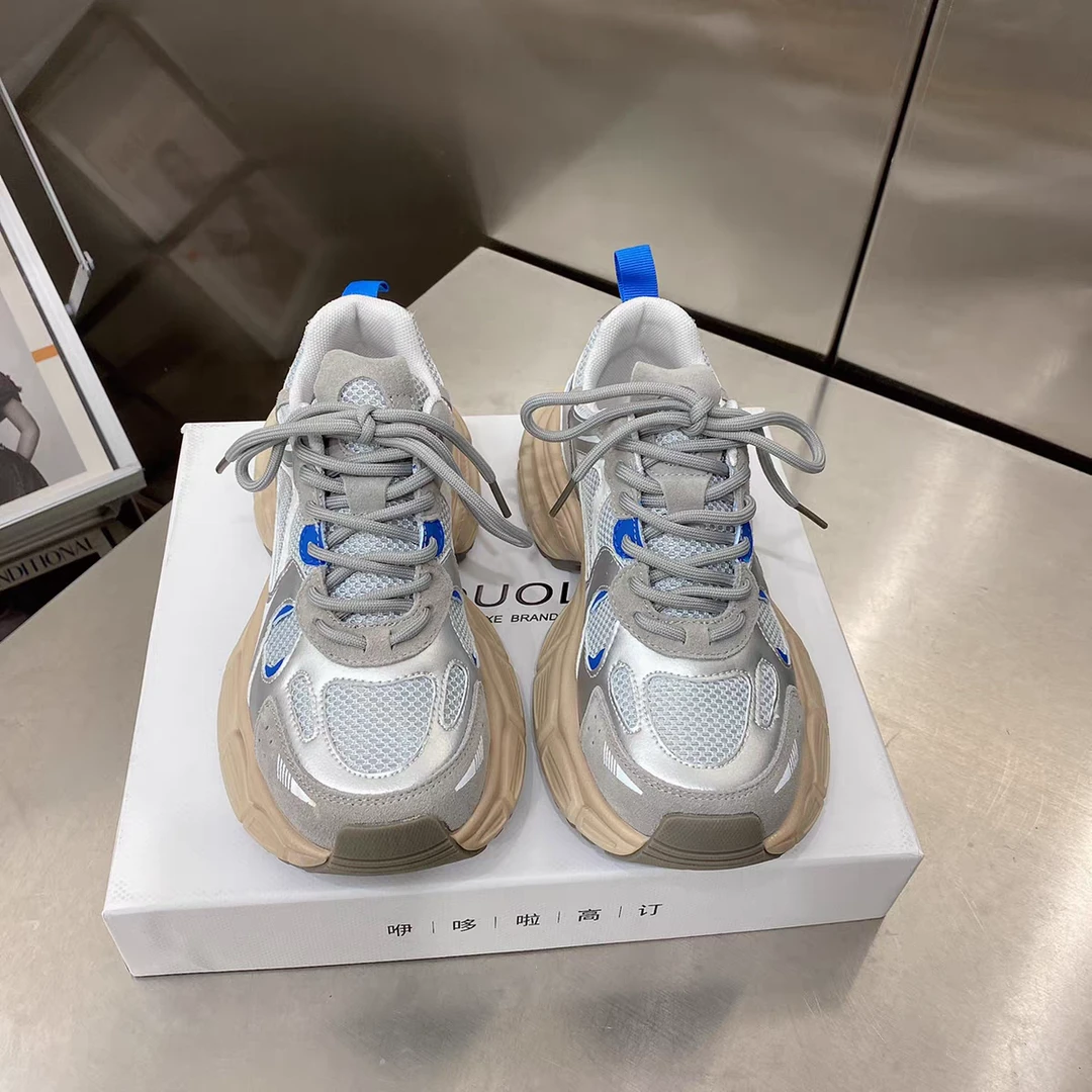 【老彭同学】2023新款 时尚百搭老爹鞋女8008