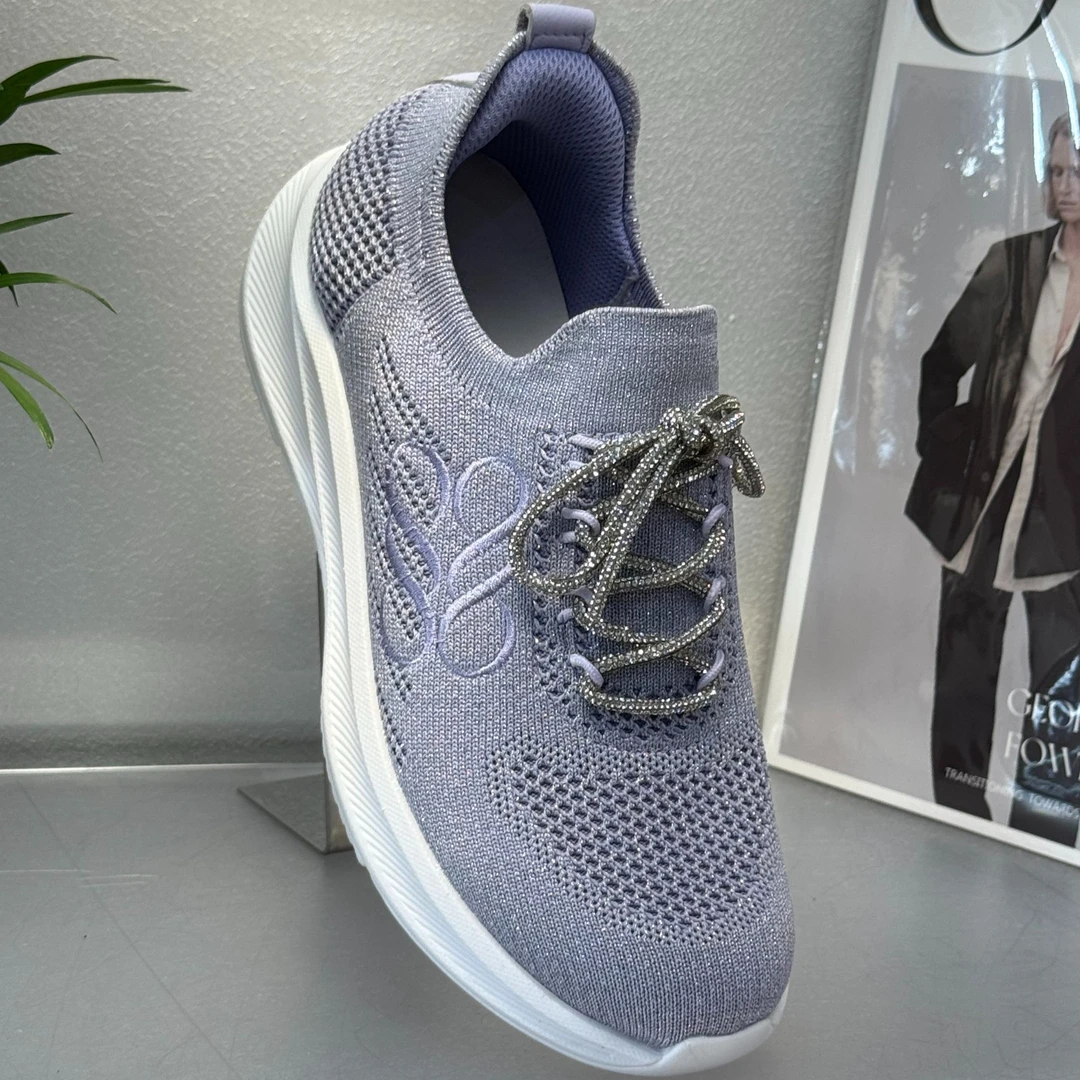 新款女款时尚一脚蹬网面飞织鞋