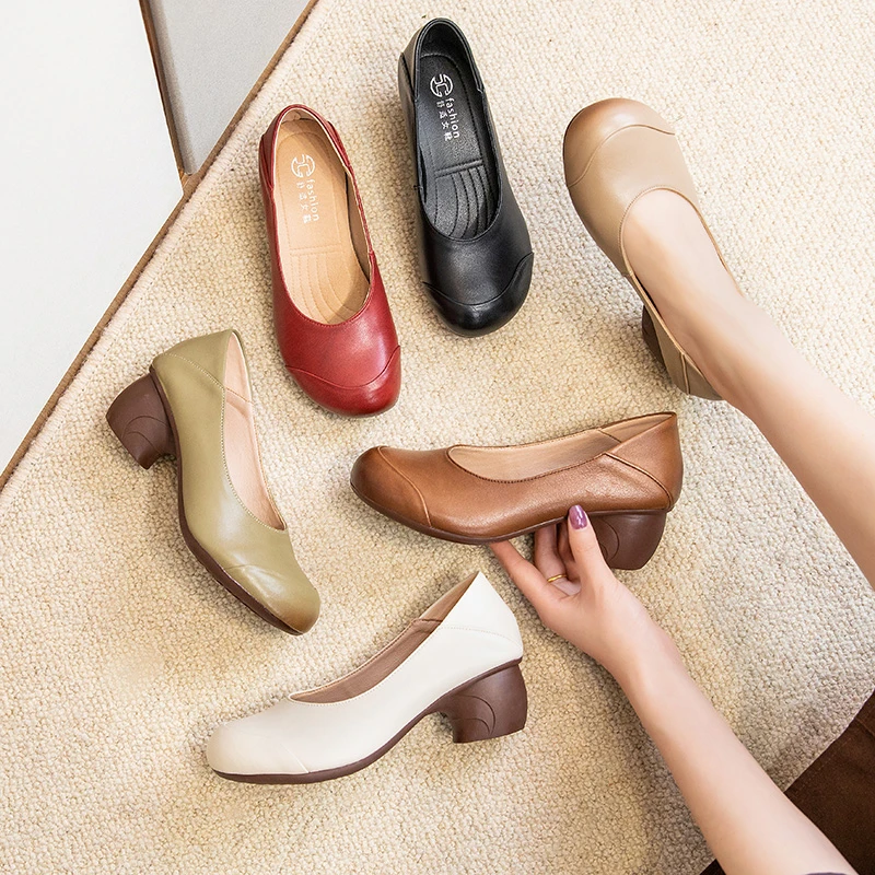 真皮妈妈鞋软底软面舒适复古高跟鞋中老年粗跟女士手工单鞋女2229