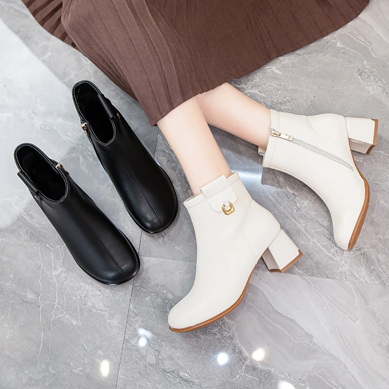 2238中年妈妈鞋真皮皮鞋女鞋子秋季短靴秋冬季2023年女士高跟鞋