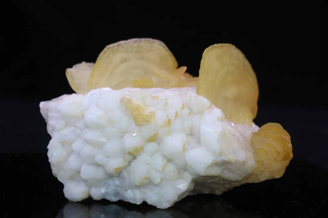 孔雀石水晶原石摆件收藏家居装饰创意摆件