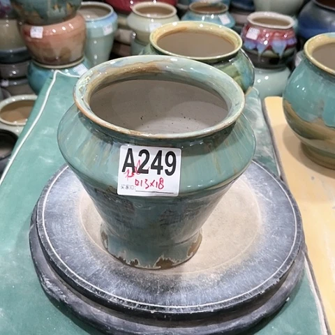 红陶20CM（含）-50CM（不含）