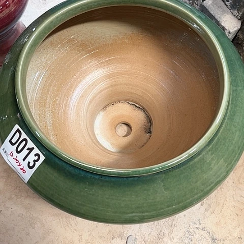 红陶20CM（含）-50CM（不含）越***?