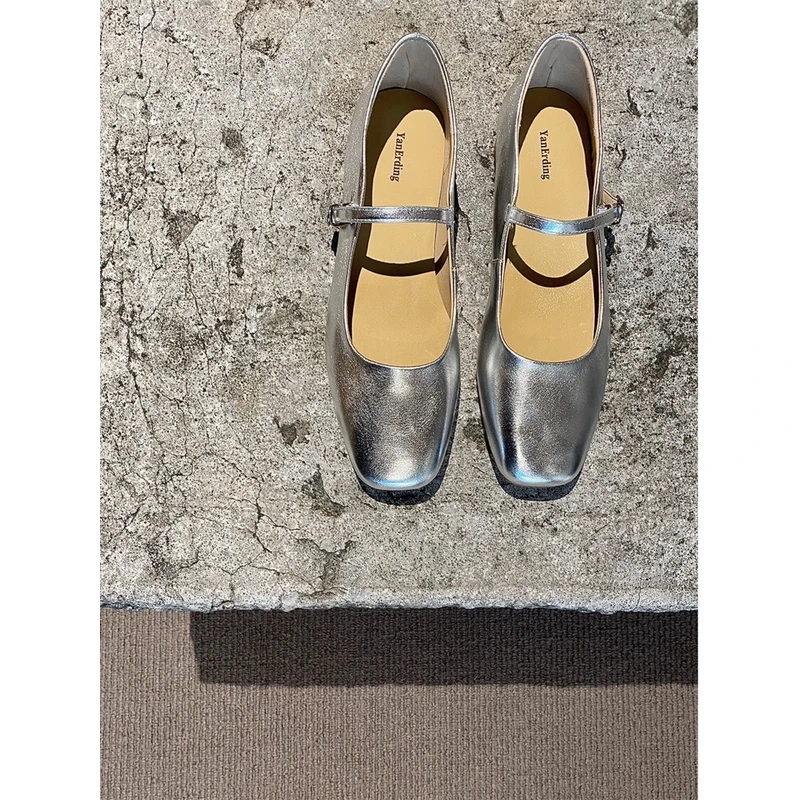 言二丁孟加拉山羊皮玛丽珍低跟小银鞋浅口日常百搭女鞋