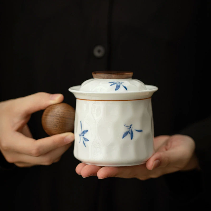 手绘蝴蝶兰花茶水分离杯办公茶咖啡杯水杯带盖创意陶瓷家用咖啡杯