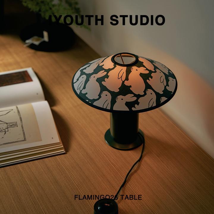 火烈鸟系列兔子台灯简约现代床头灯主卧床头设计师装饰高级感台灯