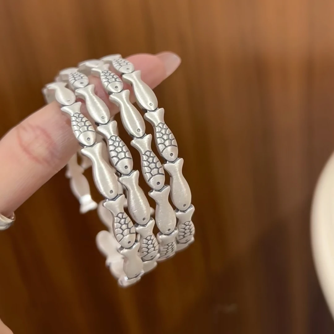 足银手镯 小鱼手镯女生9999足银镯子纯银实心开口镯复古做旧银饰