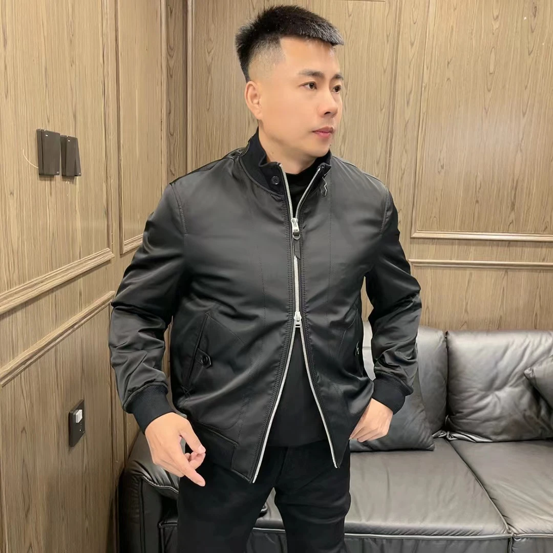 TA钴推荐8555男士高端商务休闲简约棒球服款羊皮拼接羽绒夹克外套