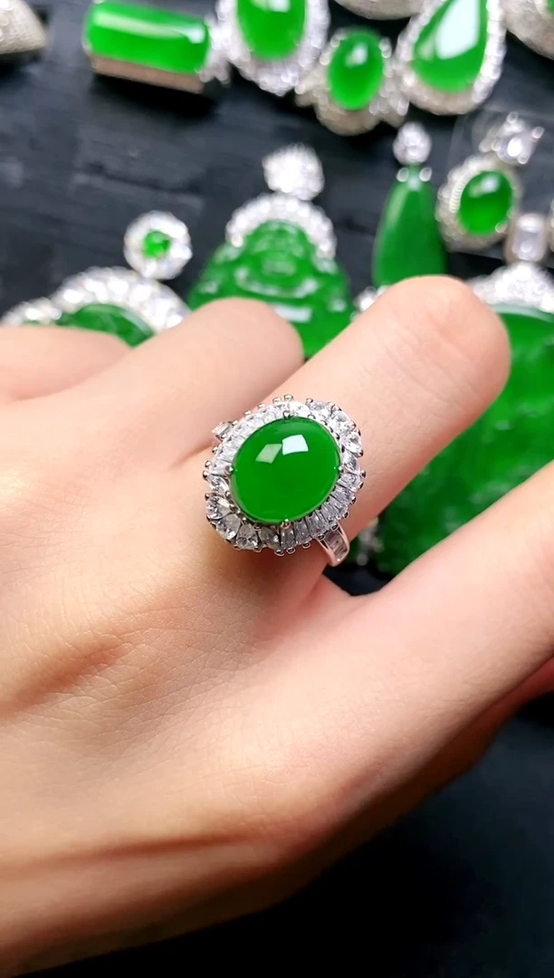 【闪购商品】翡翠戒指银S925镶嵌女戒