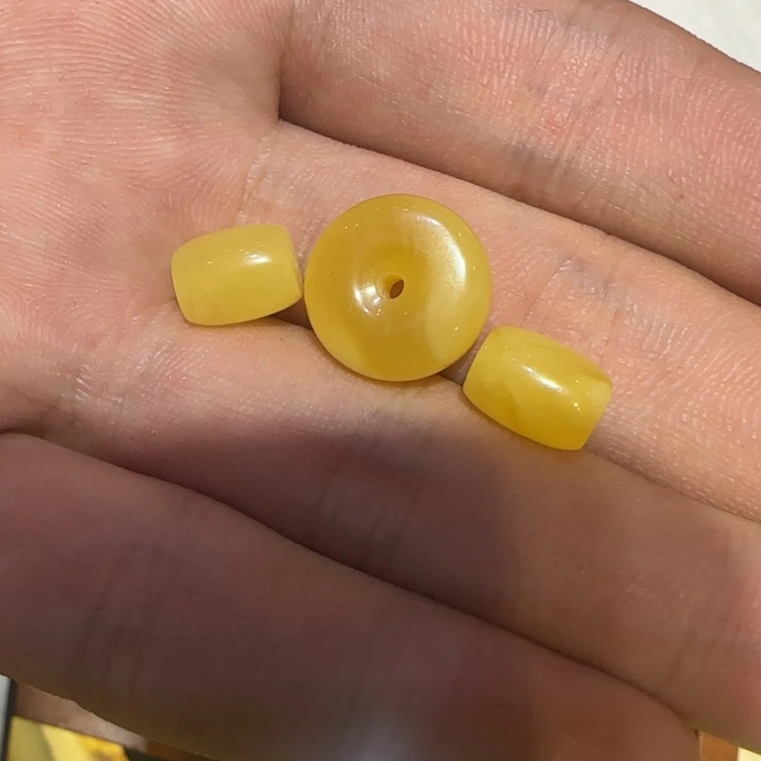 【闪购商品】琥珀手链未镶嵌小*曹