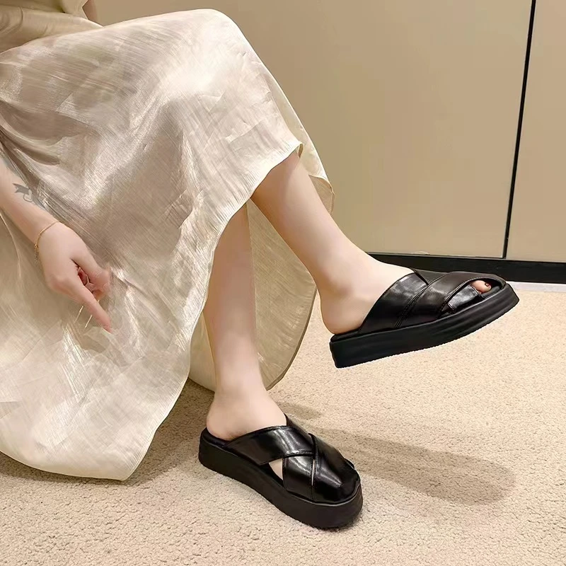 2024年夏季新款厚底百搭包头拖鞋