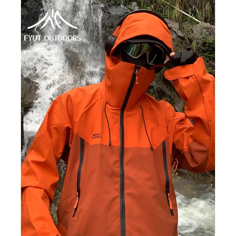 FYUT户外橙色冲锋衣男春秋新款防风防水可拆卸拼接徒步登山外套女