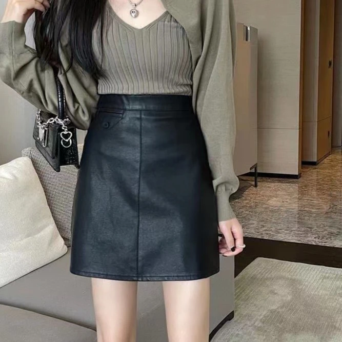 9632秋冬新款高腰显瘦包臀防走光A字裙皮裙短裙时尚ins显瘦半身裙