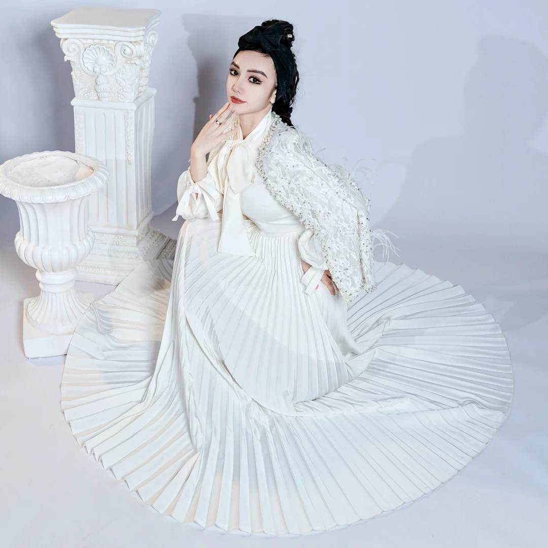 【星姐推荐】星原创高级定制「心动符号」设计师小众重工钉珠羽毛外套