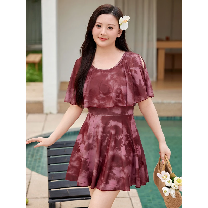 【现货】MsShe大码女新款夏度假修身显瘦保守连体裙式泳衣M2404048