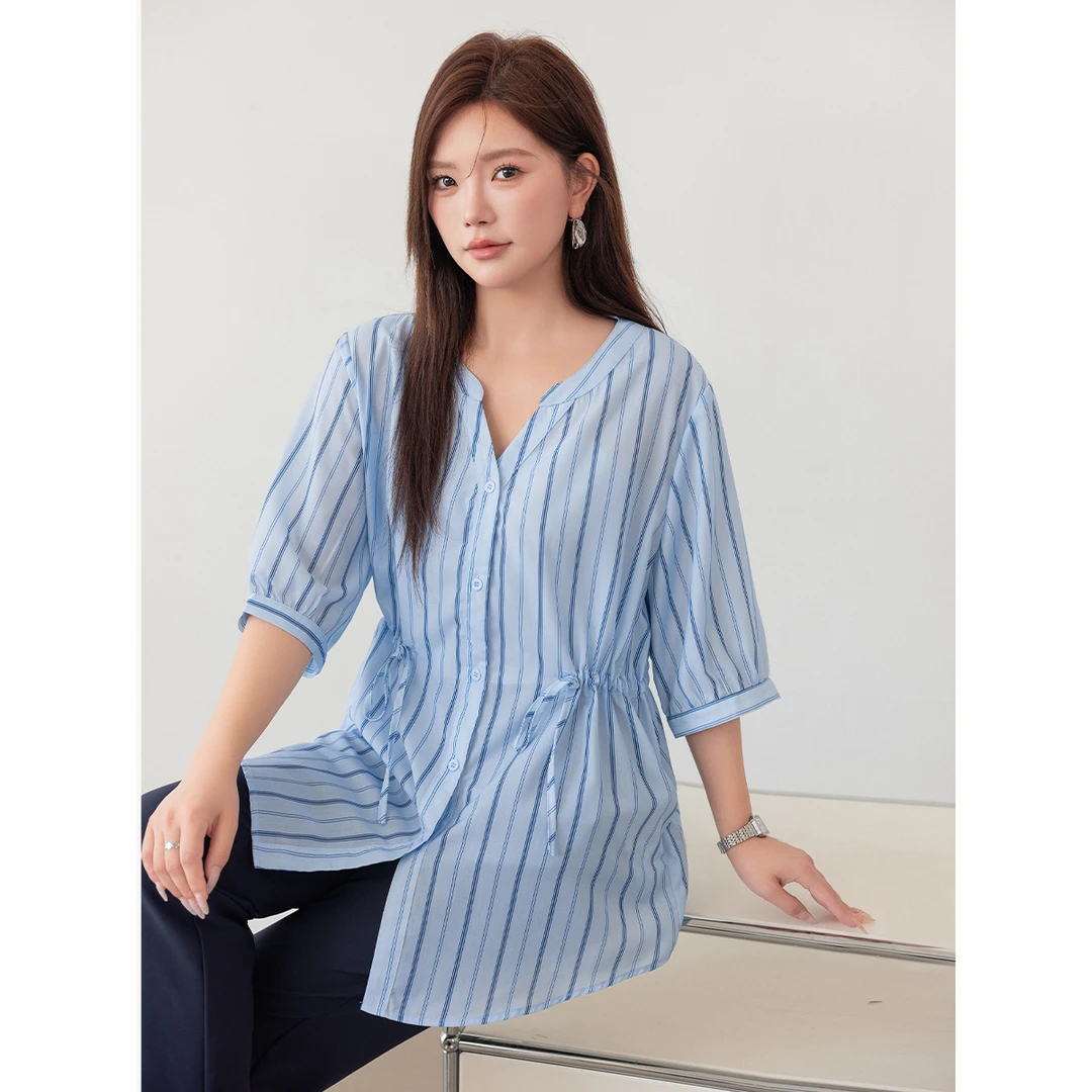 【现货-抽绳轻奢风小衫】MsShe大码通勤条纹梭织设计小衫M2407065