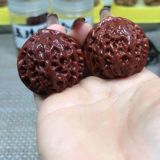 文玩核桃把件美****计宫灯