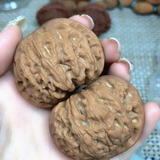 文玩核桃把件龙鼎