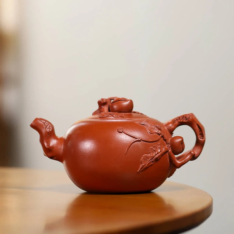 宜兴原矿朱泥大红袍 寿桃壶 容量约520毫升 手制高端紫砂壶