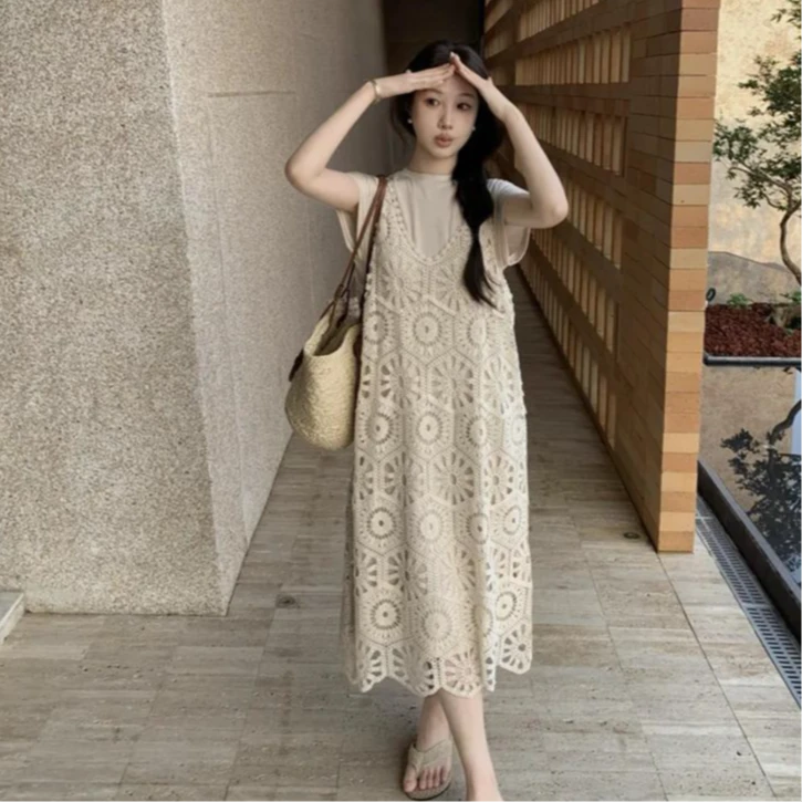 夏上新设计感雾里看花镂空连衣裙时尚气质显瘦中长款宽松连衣裙