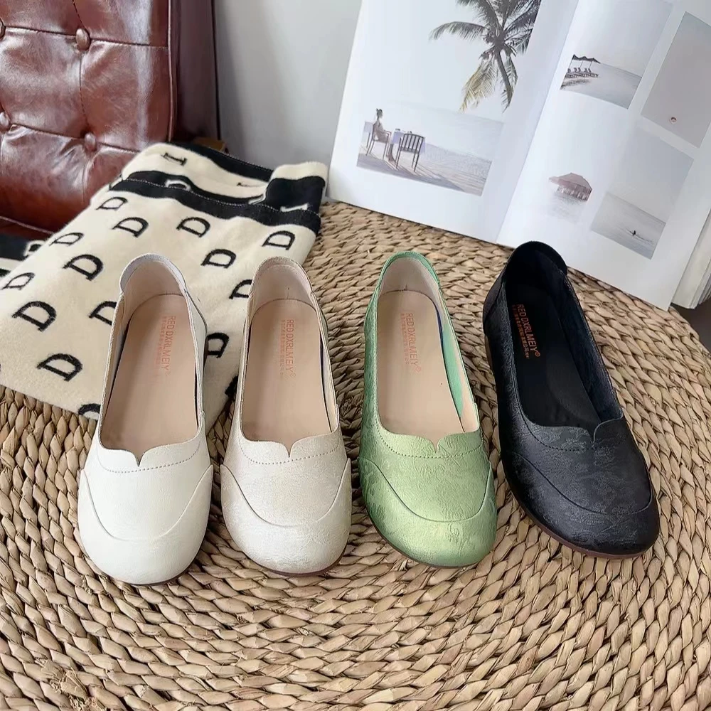 5133新款国风圆头软底舒适百搭妈妈鞋