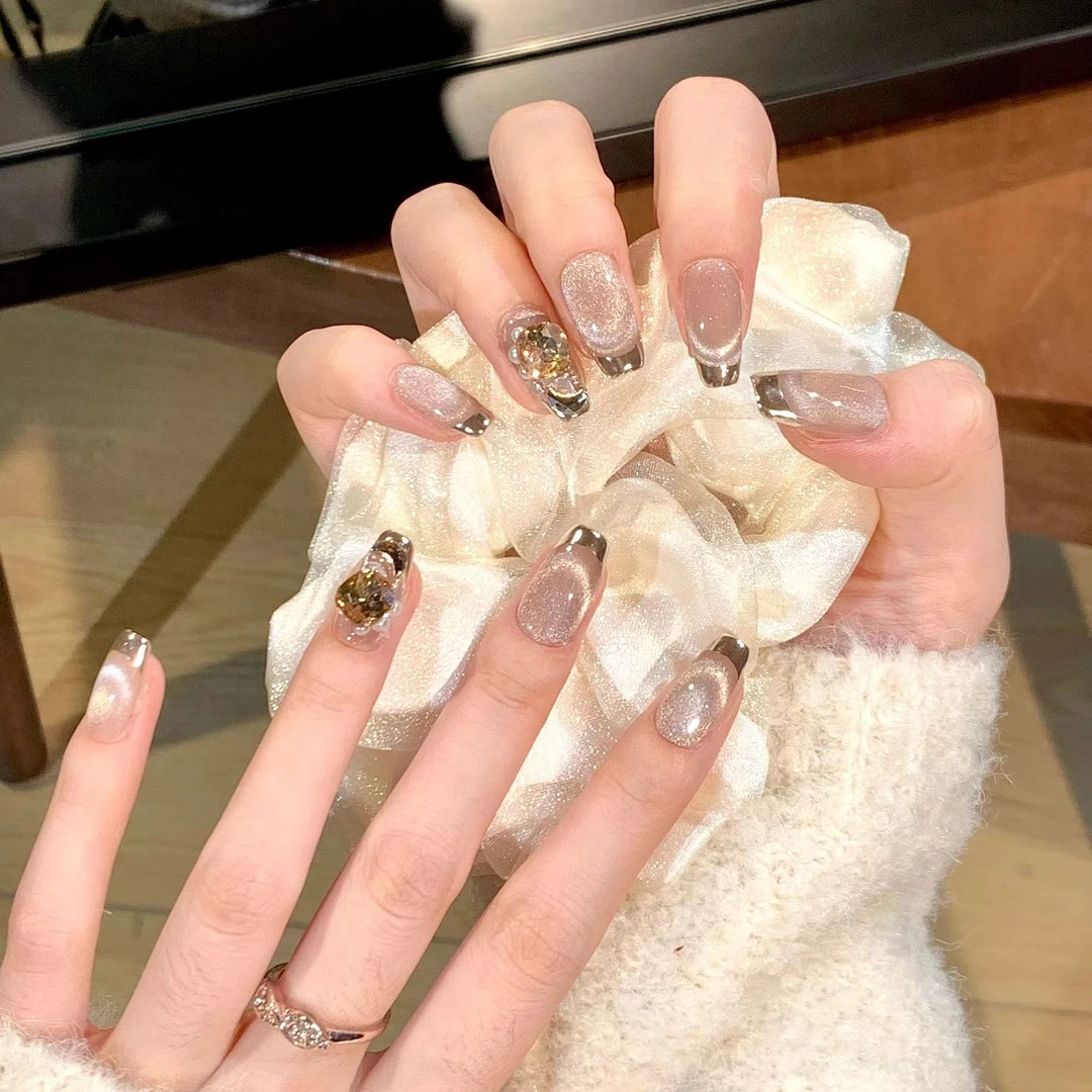 【梦巴黎】秋冬穿戴甲长款美甲贴片高级显白假指甲贴纸可拆卸甲片