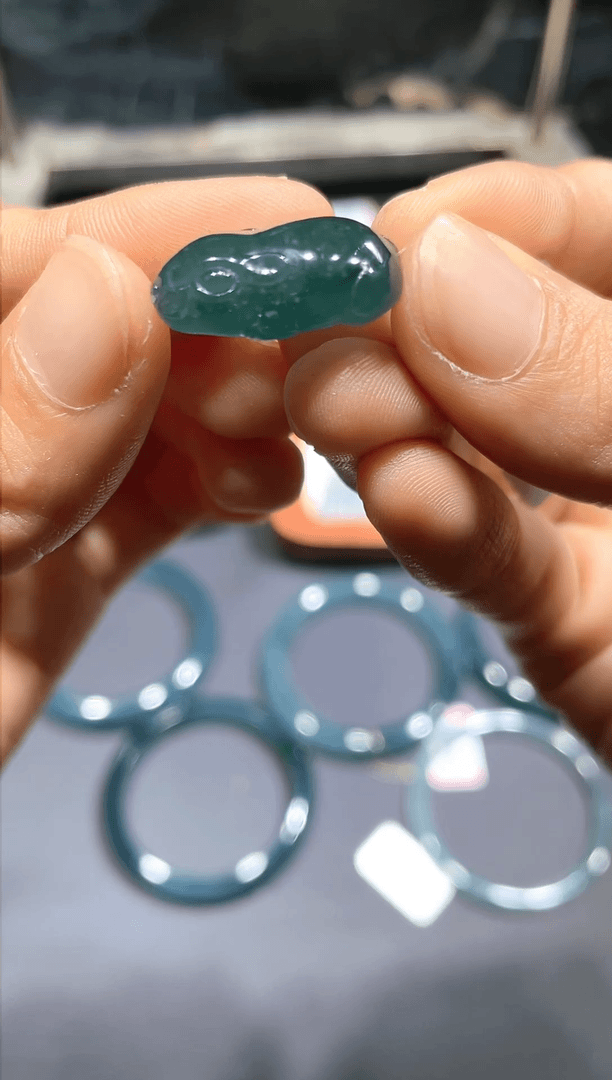 【闪购商品】翡翠老鼠未镶嵌老鼠