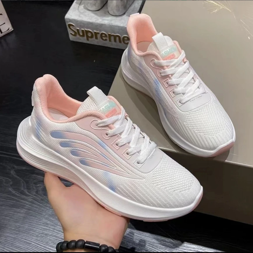 跑步鞋超轻减震运动鞋女薄款平底鞋网红女鞋时尚网面软底小白鞋