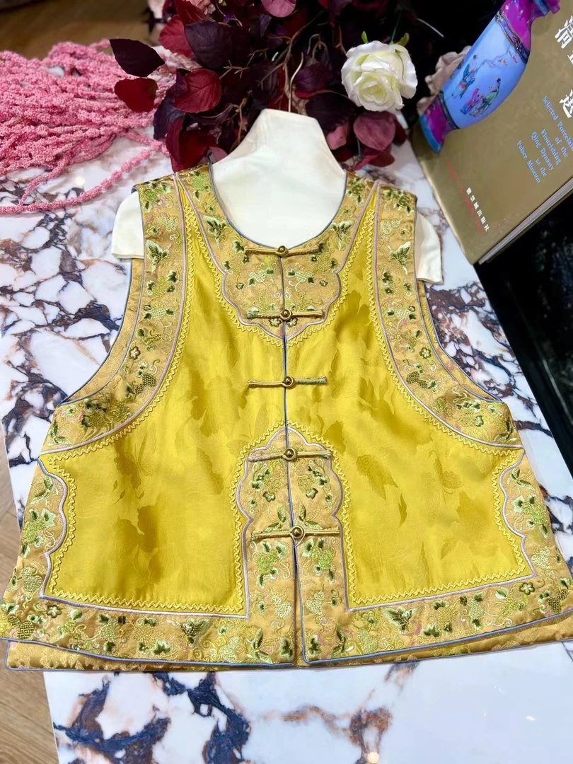 2024秋季新款高端刺绣两面可穿国潮新中式马夹