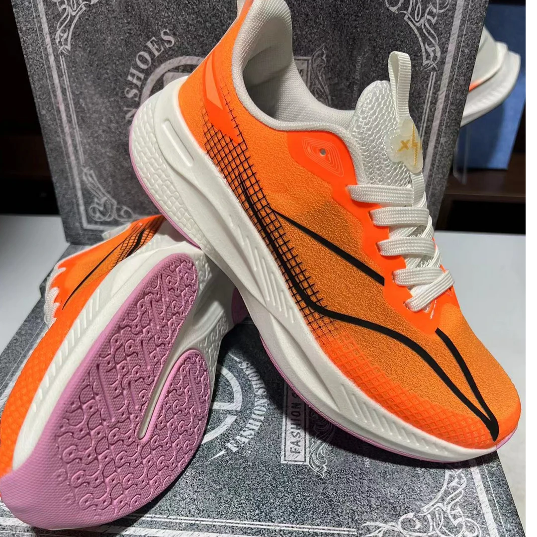 点榜一  链接下蛋   新款跑鞋