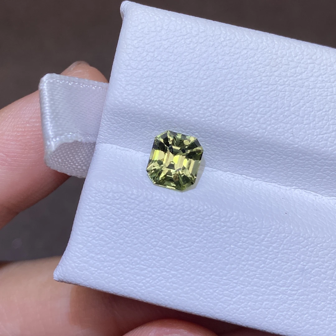 24M005 金绿宝石 1.49克拉