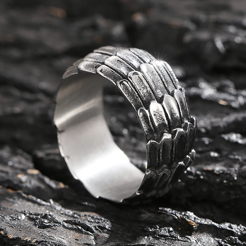 钛钢戒指 欧美潮流个性朋克戒指男复古不褪色嘻哈霸气蛇鳞食指环