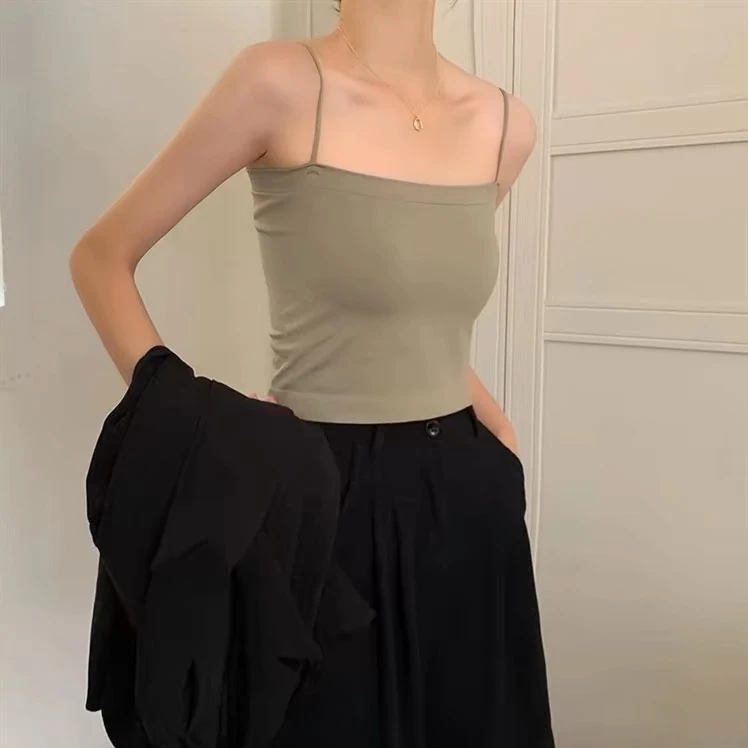 甜酷辣妹短款内搭小吊带内衣女夏打底带胸垫背心女款