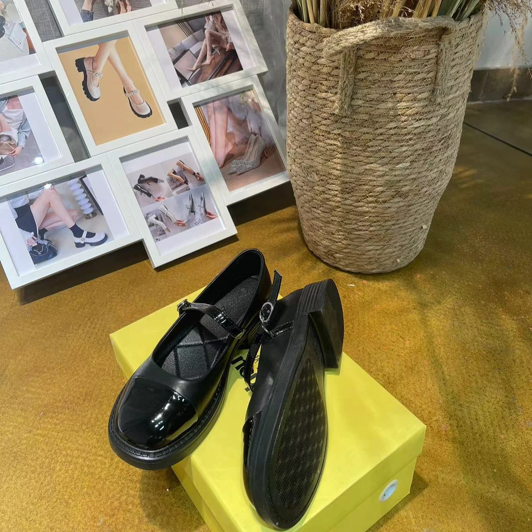 859-1黑黑拼平底小跟鞋一字搭扣小单鞋踩包两穿软底单鞋时尚百搭