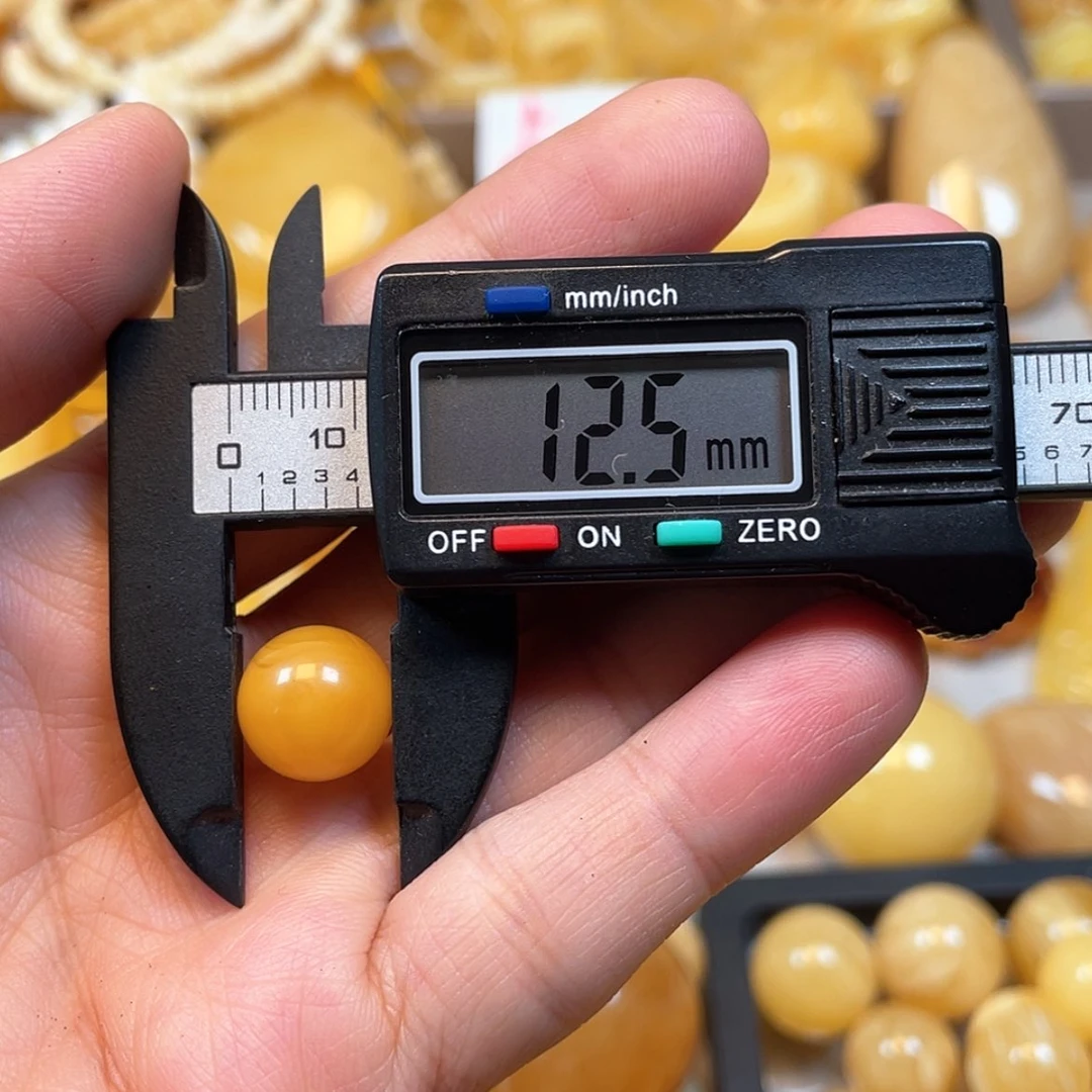 【闪购商品】蜜蜡裸石未镶嵌美****肤