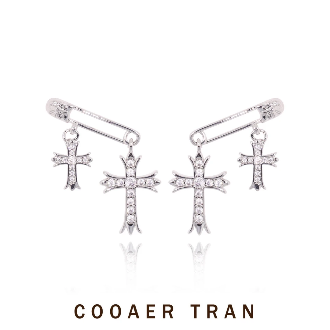 COOAER TRAN 铜合金耳饰 个性简约巴洛克风满镶时尚耳饰RH6938#