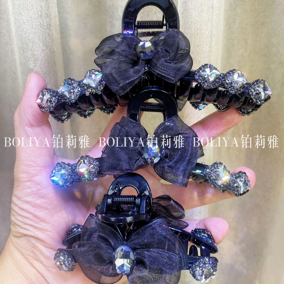 A1111秋冬新款枪黑带钻欧根纱蝴蝶结大抓夹复古时尚百搭