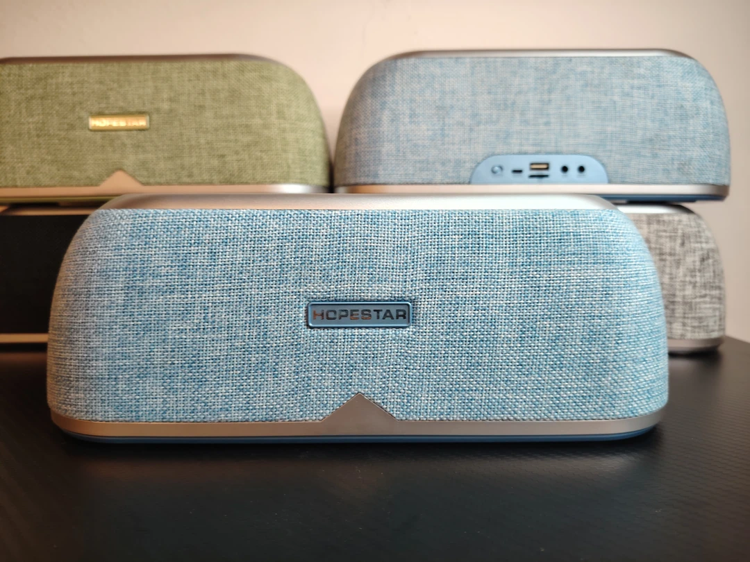 未拆封  德国大牌（无包装）HOPESTAR-A4布艺触摸蓝牙音箱