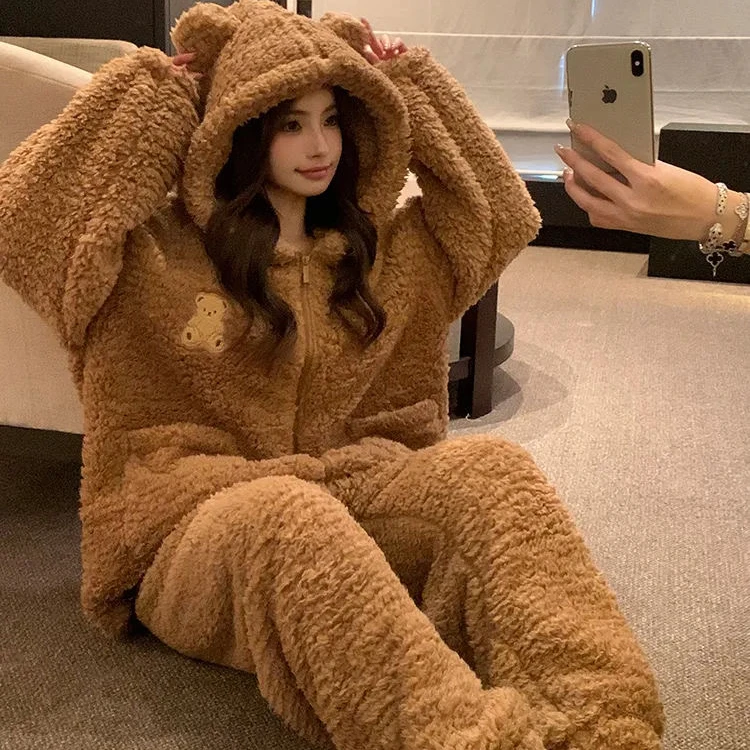 珊瑚绒睡衣女秋冬季卡通可爱熊掌套装休闲加厚毛连帽家居服可外穿