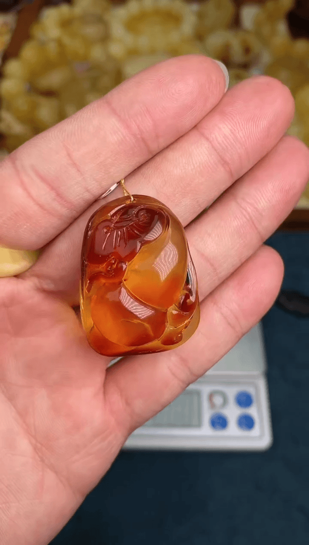 【闪购商品】琥珀颈饰未镶嵌吊坠