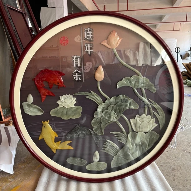 直径一米带玻璃带灯的新中式圆形玉雕画连年有余客厅餐厅玄关挂画