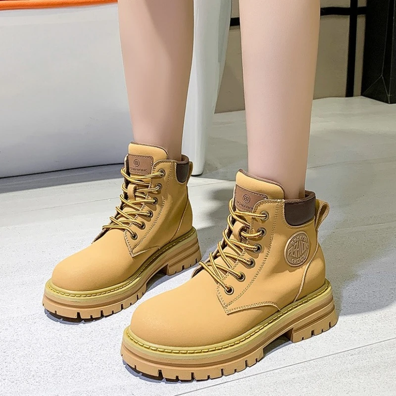 内增高马丁靴女靴新款踢不烂大黄靴工装短靴情侣款厚底短靴