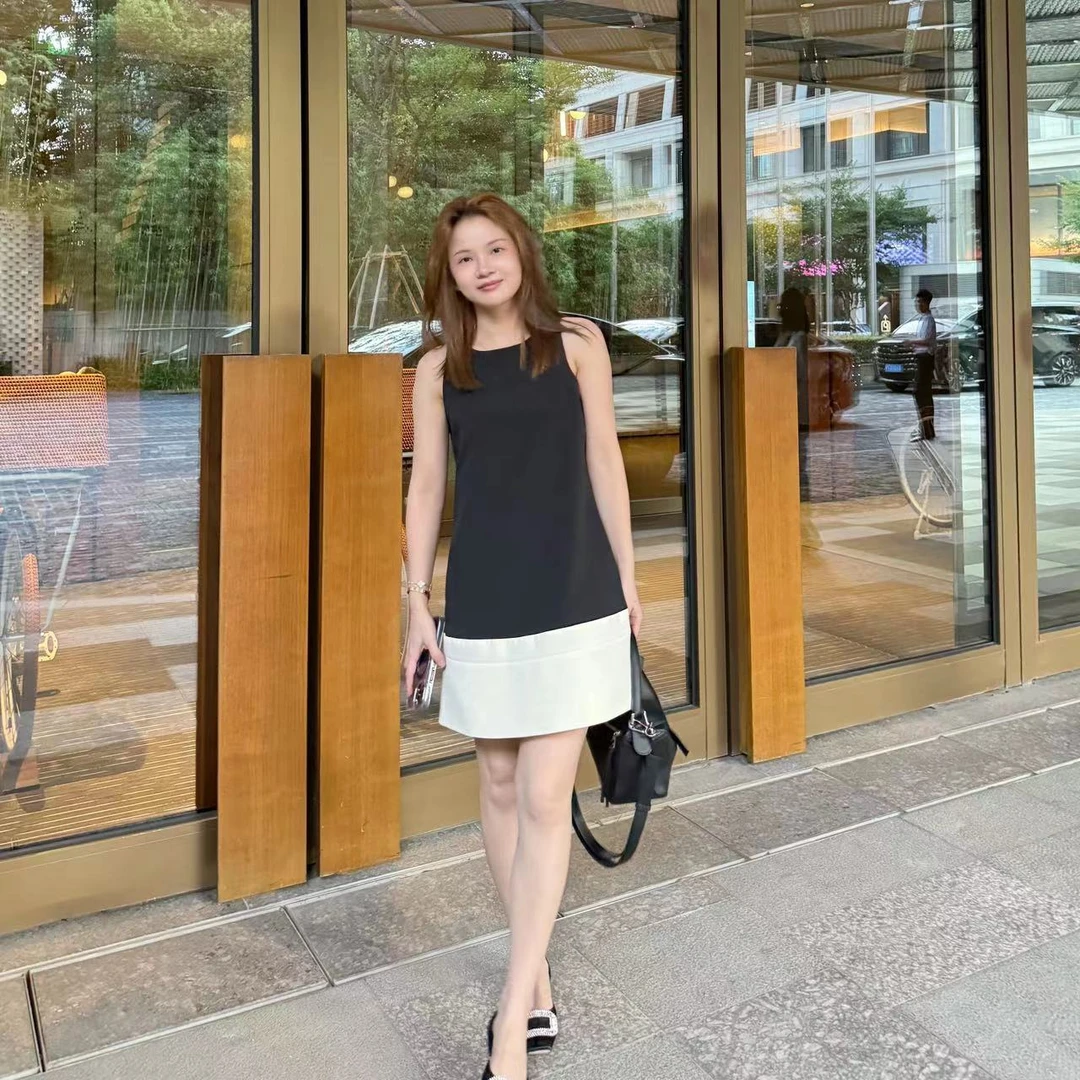 【折扣】YO定制法式气质遮肉拼接无袖连衣裙夏季遮肉显瘦背心裙